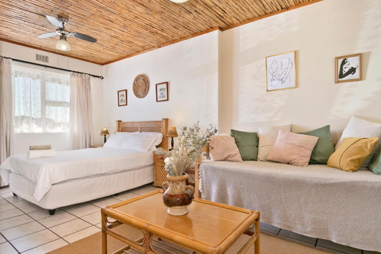 The Bohemian Guesthouse ケープタウン エクステリア 写真