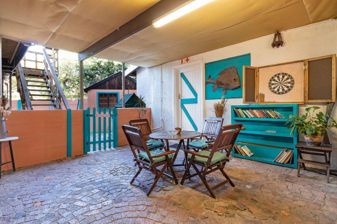 The Bohemian Guesthouse ケープタウン エクステリア 写真